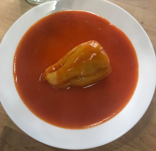 Töltött paprika főtt krumplival